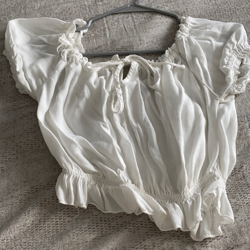 Brandy Melville crop top